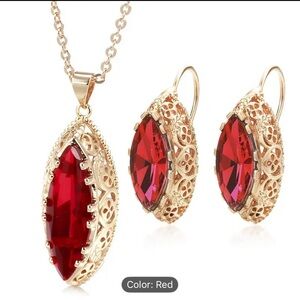 Elegant Red and Gold Jewelry Set